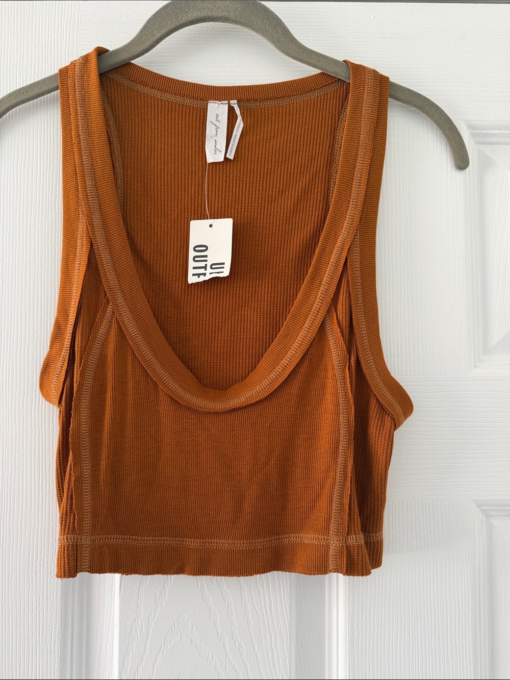 Out From Under Women's Burnt Orange Ribbed Crop Tank Top NWT SIZE SMALL